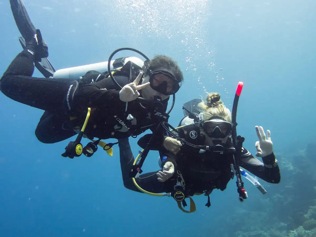 Learn To Scuba Dive in Indonesia